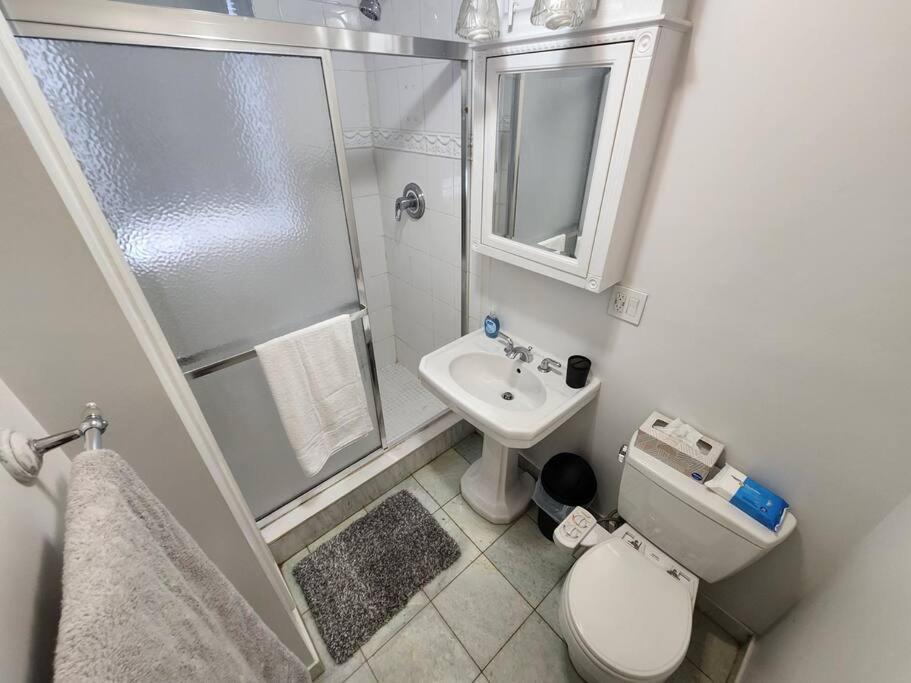 Spacious 3 Bedroom Apartment Mins To Nyc! مدينة يونيون المظهر الخارجي الصورة