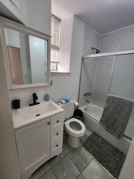 Spacious 3 Bedroom Apartment Mins To Nyc! مدينة يونيون المظهر الخارجي الصورة
